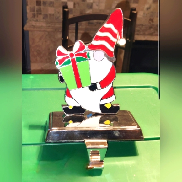 Metal Gnome Christmas Stocking Holder - Picture 1 of 1